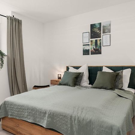 Easytree 4P Switch Tv Apartment Bad Driburg Ngoại thất bức ảnh